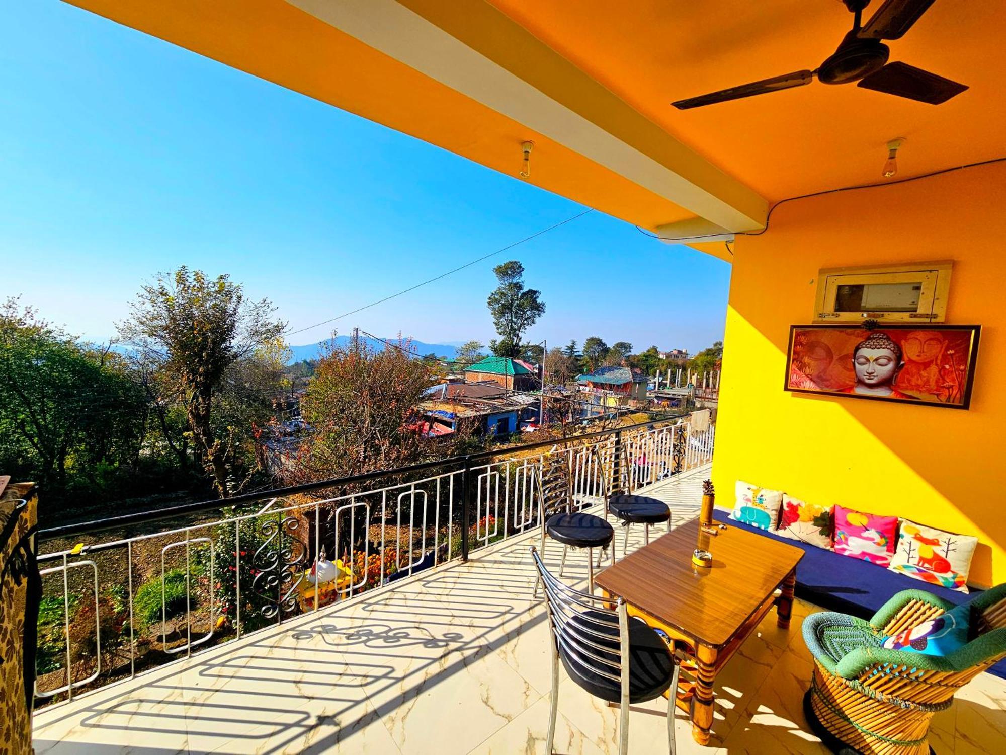 Dadi 360 Mountain View Bir (Himachal Pradesh)